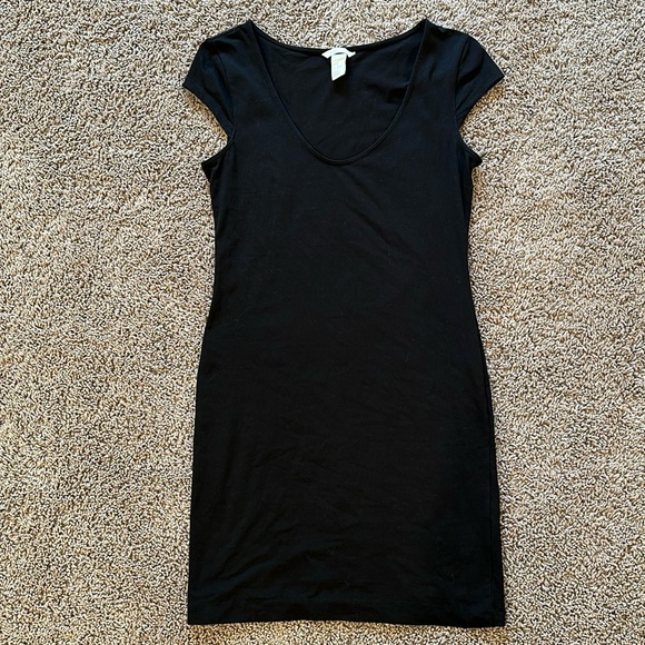 H&M dress - Picture 1 of 2